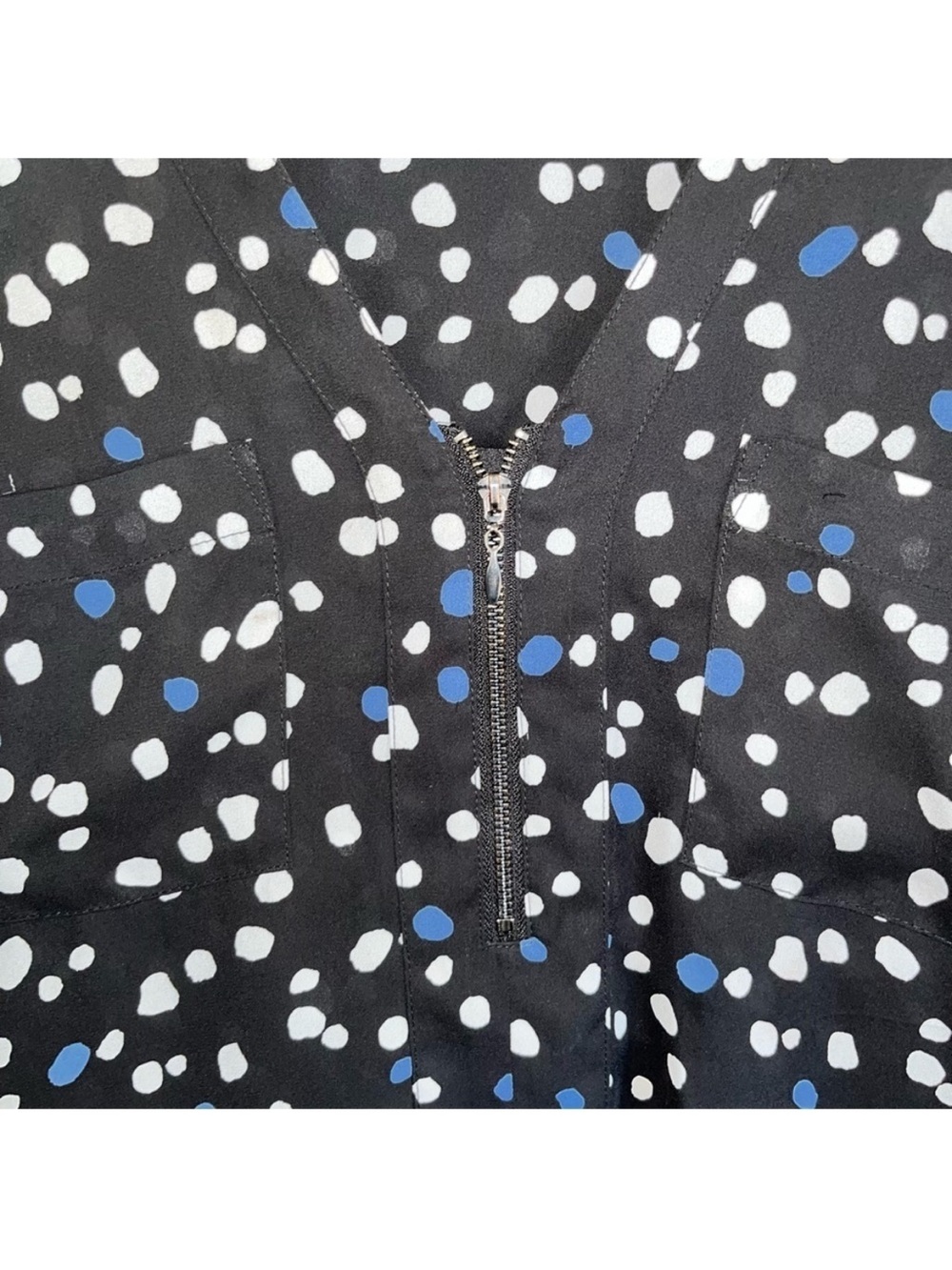 Torrid Black Blue Polka Dot Georgette Blouse Zip Front Dolman Sleeve 2X Plus - Picture 7 of 8